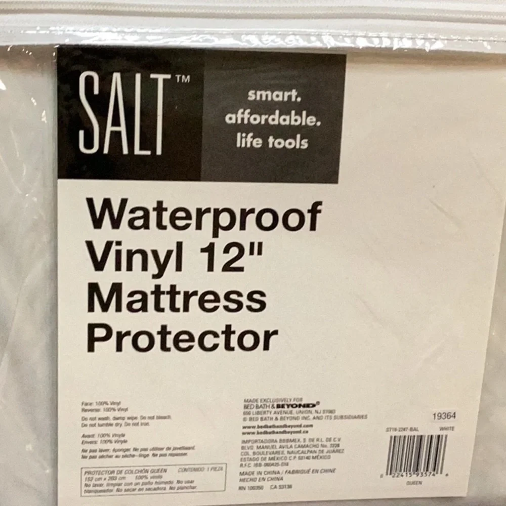 SALT Vinyl Waterproof 12 inch Mattress Cover  queen new